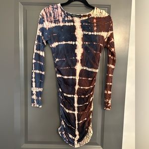 Gypsy05 Tie dye fitted long sleeve dress